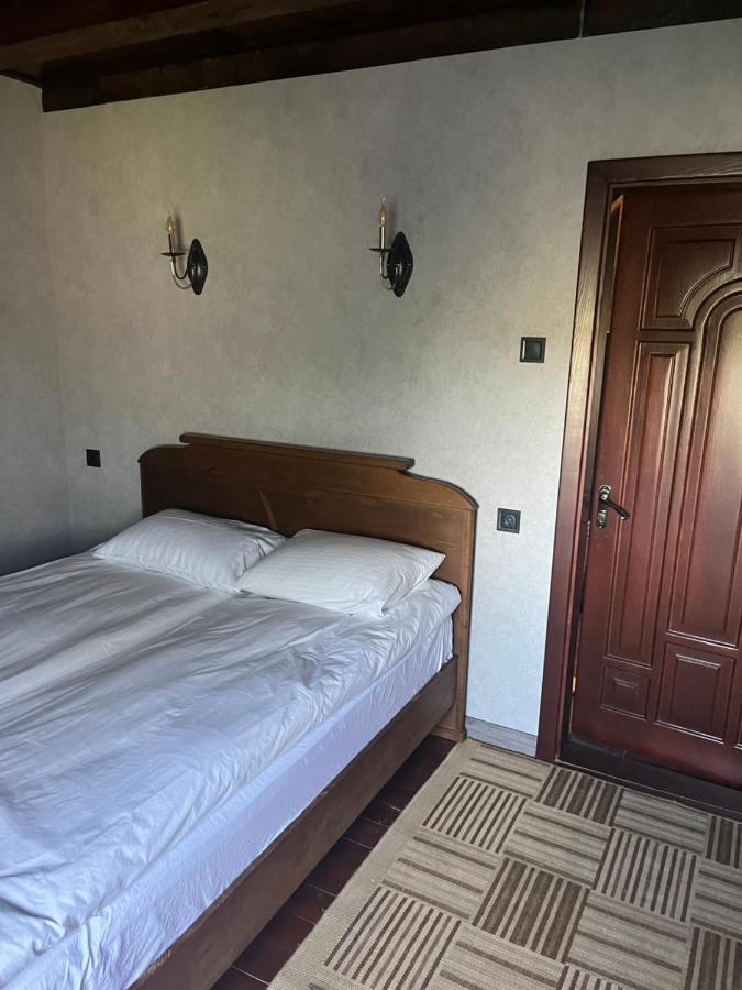 Bastion Motel Samostrely Екстериор снимка
