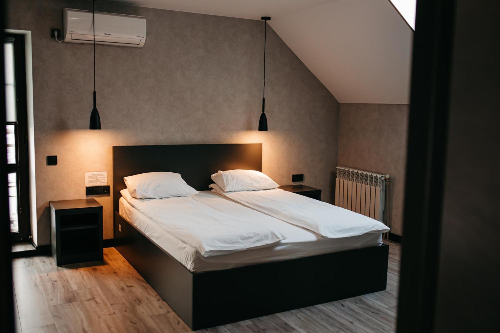 Bastion Motel Samostrely Екстериор снимка