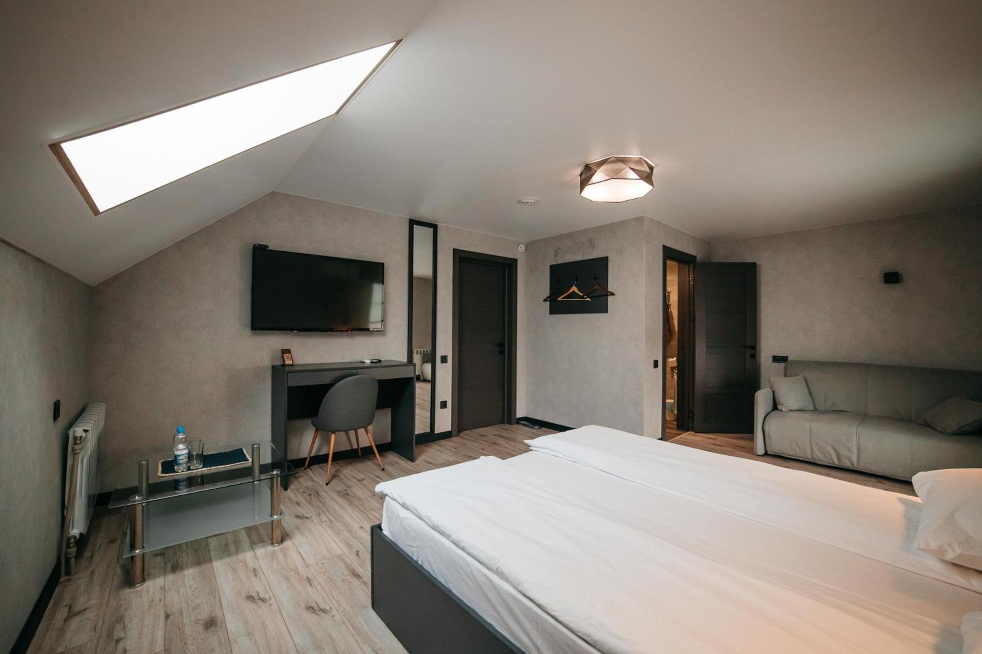 Bastion Motel Samostrely Екстериор снимка