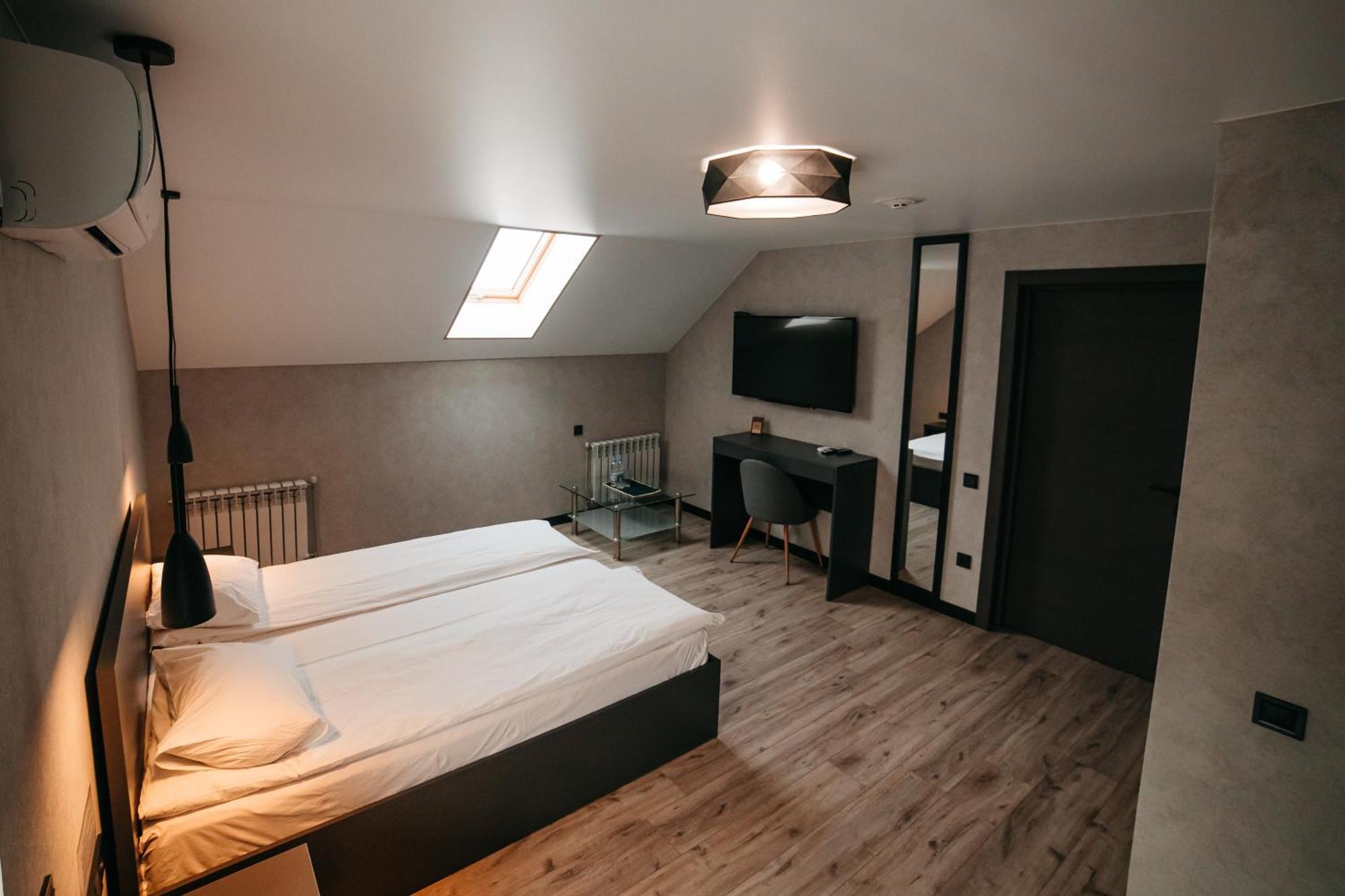 Bastion Motel Samostrely Екстериор снимка