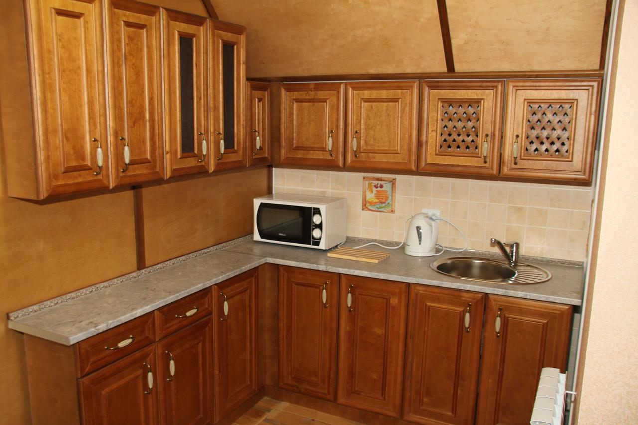 Bastion Motel Samostrely Стая снимка