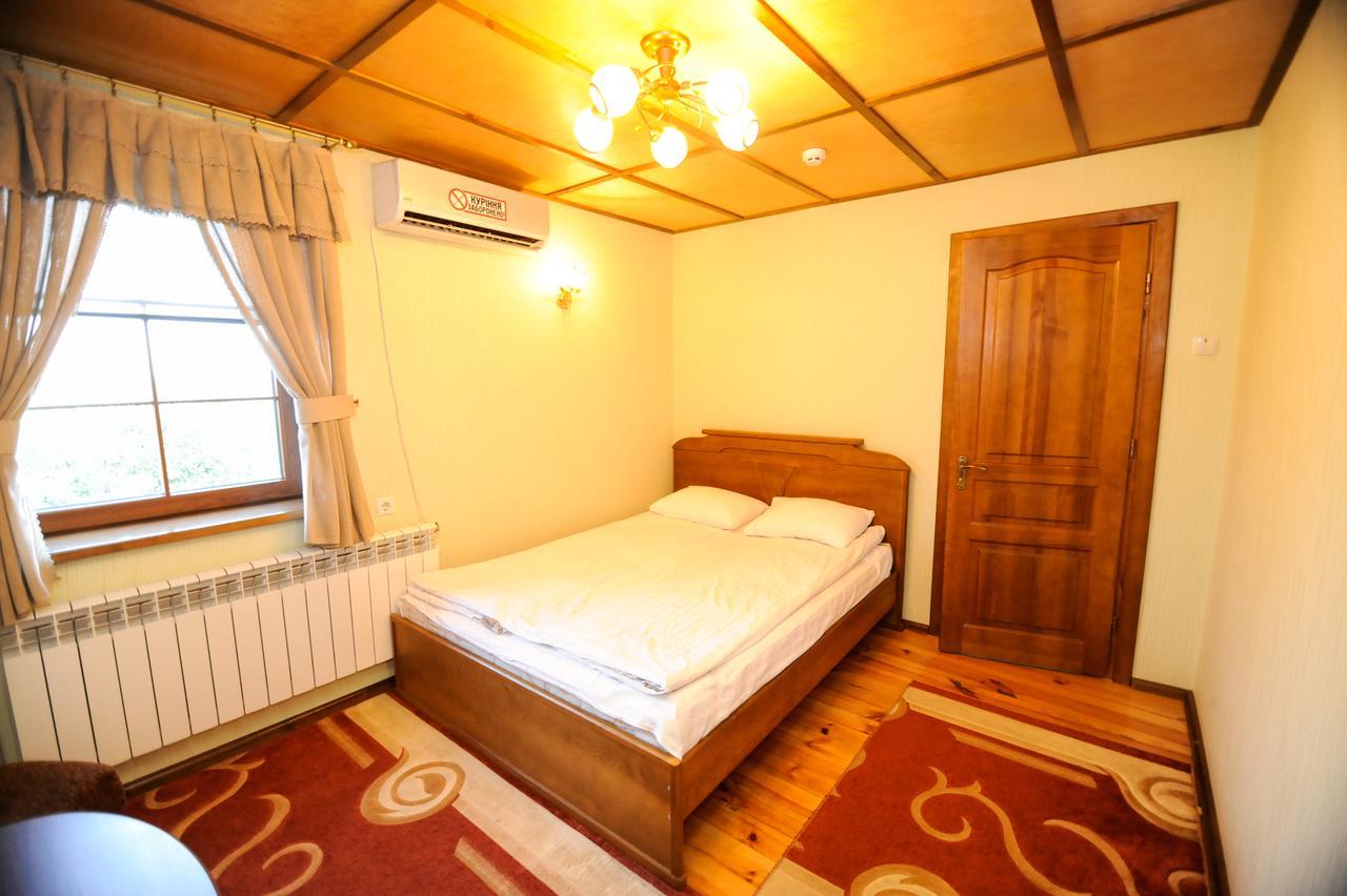 Bastion Motel Samostrely Екстериор снимка